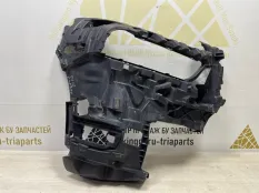 Кронштейн бампера BMW X7 2023 - НВ 51119881250 G07 РЕСТ, передний правый