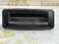 Кнопка открывания багажника Skoda Yeti 2012 5J0827566E 5L6 CFHC 2.0 ДИЗЕЛЬ