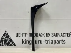 Накладка крышки багажника Volkswagen Golf 2016 5G6805945C 7 CUKB 1.4 ГИБРИД, левая