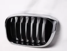 Решетка радиатора BMW X3 2017-2021 7464919 G01 ДО РЕСТАЙЛИНГ, левая