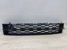 Решетка бампера Skoda Octavia 2017-2020 5E0853677K A7 5E3 РЕСТАЙЛИНГ, передняя