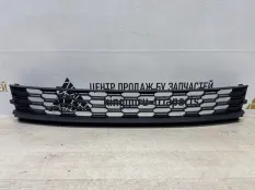 Решетка бампера Skoda Rapid 2017-2020 5E0853677 1 NH3 РЕСТАЙЛИНГ, передняя