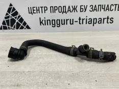 Патрубок системы охлаждения Skoda Octavia 2016 1K0121087Q A7 CZDA 1.4 БЕНЗИН