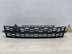 Решетка бампера Skoda Octavia 2013-2017 5E0853677 A7 5E3 ДО РЕСТАЙЛИНГ, передняя