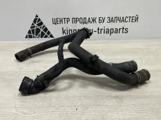 Патрубок системы охлаждения Skoda Octavia 2016 5Q0121049AD A7 CZDA 1.4 БЕНЗИН