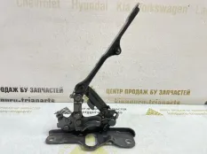 Петля капота Genesis G70 2020-2022 79110G9000 1 РЕСТАЙЛИНГ, левая