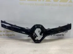 Накладка решетки радиатора Renault Kaptur 2020-2022 623829107R 1 H5_ РЕСТАЙЛИНГ
