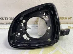 Рамка зеркала BMW X6 2019-2022 51167468241 G06, левая