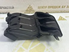 Воздуховод печки Volkswagen Golf 2016 T1010901B 7 CUKB 1.4 ГИБРИД