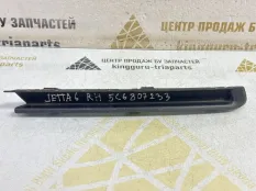 Решетка бампера Volkswagen Jetta 2014-2018 5C6807233 6 162 РЕСТАЙЛИНГ