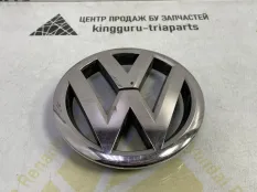 Эмблема Volkswagen Tiguan 2011-2017 561853600 1 5N1 РЕСТАЙЛИНГ, передняя