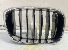 Решетка радиатора BMW X3 2017-2021 7464922 G01 ДО РЕСТАЙЛИНГ, правая
