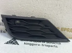 Решетка бампера Volkswagen Tiguan 2016-2020 5NA853665A 2 AD1 ДО РЕСТАЙЛИНГ, передняя левая