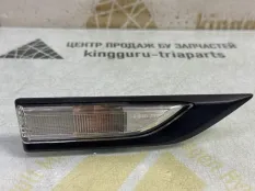 Повторитель поворота Volkswagen Caddy 2015-2020 2K5949102 4 SAB, правый