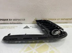 Решетка противотуманной фары Hyundai Elantra 2015-2019 86563F2310 6 AD ДО РЕСТАЙЛИНГ, передняя левая