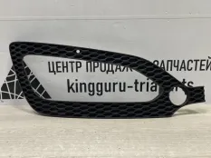Решетка противотуманной фары Hyundai Santa Fe 2012-2016 865642W010 3 DM ДО РЕСТАЙЛИНГ, передняя правая