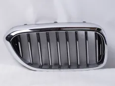 Решетка радиатора BMW 5 2017-2019 7383520 G30 ДО РЕСТАЙЛИНГ, правая