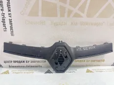 Накладка решетки радиатора Renault Logan 2018-2022 623826051R 2 L8 РЕСТАЙЛИНГ