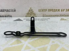 Кронштейн дополнительного радиатора BMW X5 2019-2023 51647421776 G05