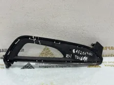 Накладка противотуманной фары Hyundai Tucson 2015-2018 86526D7100 3 TL ДО РЕСТАЙЛИНГ, передняя правая