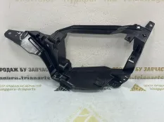 Кронштейн насадки глушителя BMW X5 2019-2023 51128074187 G05 M-PACK, левый