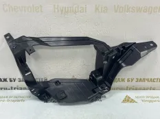 Кронштейн насадки глушителя BMW X5 2019-2023 51128074188 G05 M-PACK, правый