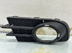 Решетка противотуманной фары Volkswagen Tiguan 2007-2011 5N0853666H 1 5N1 ДО РЕСТАЙЛИНГ, передняя правая