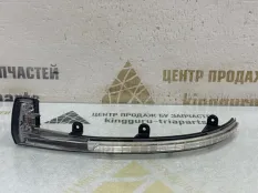 Повторитель поворота в зеркало Jetta VS5 2019-2022 5CG949101 1 ДО РЕСТАЙЛИНГ, левый