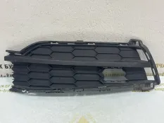 Решетка в бампер Skoda Karoq 2017-2021 57A807367 1 NU7 ДО РЕСТАЙЛИНГ, передняя левая