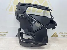Кронштейн бампера BMW XM 2022-2024 51119451668 G09