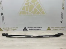 Кронштейн бампера нижний Volkswagen Touareg 2018-2022 760807611B 3 CR7, передний