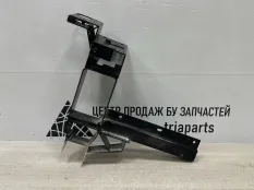 Кронштейн фары BMW X3 2010-2014 51647210499 F25, передний левый