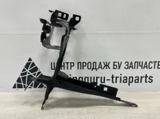 Кронштейн фары BMW 3 2018-2022 51647422293 G20, передний левый