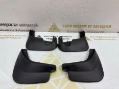 Брызговик Mitsubishi Lancer 2000-2007 32114035 9 CS_A ДО РЕСТАЙЛИНГ
