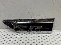 Эмблема Volkswagen Tiguan 2016-2020 5NA853688B 2 R-LINE AD1 ДО РЕСТАЙЛИНГ, передняя левая