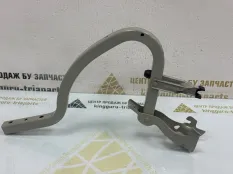 Петля крышки багажника Hyundai Elantra 2020-2022 69920AA000 7 CN7