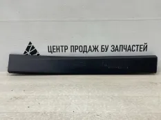 Молдинг двери BMW X1 2015-2019 51137352094 F48, задний правый
