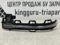 Повторитель поворота в зеркало BMW X5 2019-2023 63137441439 G05, левый
