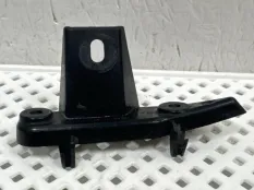 Кронштейн бампера BMW 3 2018-2022 51117422251 G20, правый