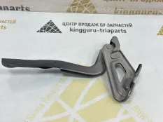 Петля капота Changan UNI-V 2022-2024 8407110DE01 1, левая