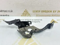 Кронштейн крыла BMW 3 2018-2022 41008494437 G20, передний левый