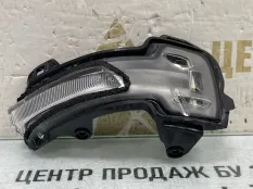 Повторитель поворота в зеркало Lixiang L7 2022-2026 26844002 1, правый