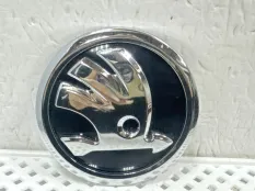 Эмблема Skoda Rapid 2012-2017 5JA853621 1 NH3 ДО РЕСТАЙЛИНГ