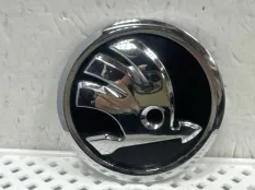 Эмблема Skoda Rapid 2012-2017 5JA853621 1 NH3 ДО РЕСТАЙЛИНГ