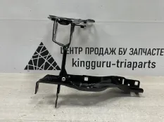 Кронштейн фары BMW 5 2017-2019 51647377803 G30 ДО РЕСТАЙЛИНГ, левый