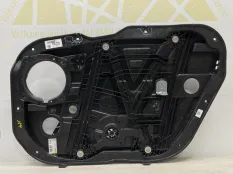 Кронштейн стеклоподъемника Hyundai Elantra 2015-2019 82480F2020 6 AD ДО РЕСТАЙЛИНГ, передний правый