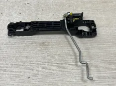 Кронштейн ручки двери Suzuki Vitara 2019 8281163J00 2 LY РЕСТАЙЛИНГ M16A 2315632, передний правый