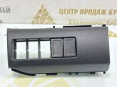 Накладка торпеды Suzuki Vitara 2019 7383286R1 2 LY РЕСТАЙЛИНГ M16A 2315632, левая