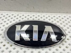 Эмблема KIA Sportage 2016-2018 86320A4000 4 QL ДО РЕСТАЙЛИНГ