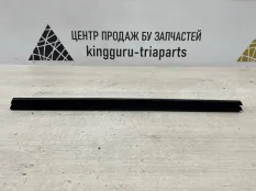 Бархотка двери Suzuki Vitara 2019 8388154P00 2 LY РЕСТАЙЛИНГ M16A 2315632, задняя левая